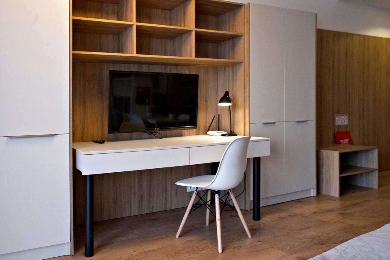 Wolska Residence Serviced Apartments Varşovia Exterior foto